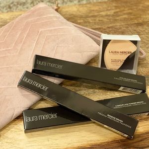 Laura Mercier Makeup Brushes + Sponge + Makeup Bag